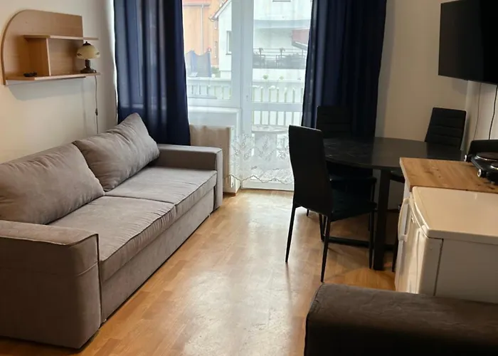 Zacisze Nest - Noclegi Blisko Plazy